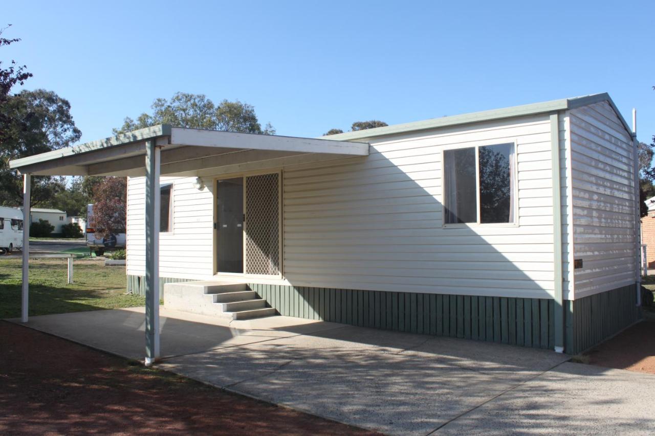 Capital Country Holiday Park Canberra Exterior foto